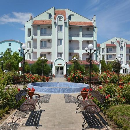 Edem Hotel ซาโตกา ภายนอก รูปภาพ