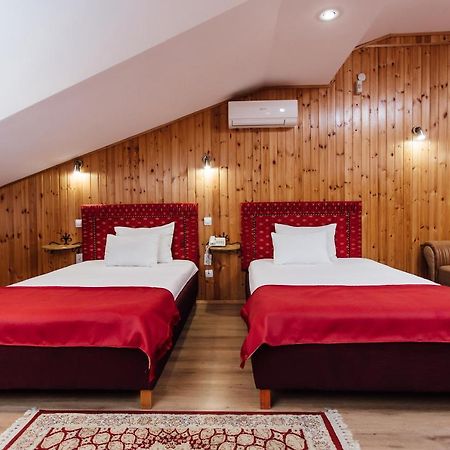 Edem Hotel ซาโตกา ภายนอก รูปภาพ